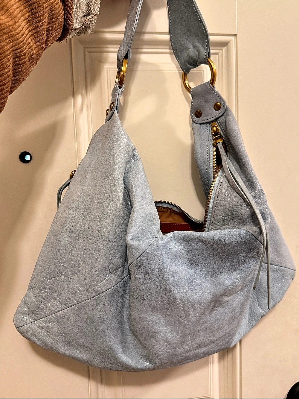 HOBO Bundle International Leather Hobo Bags in light blue & green